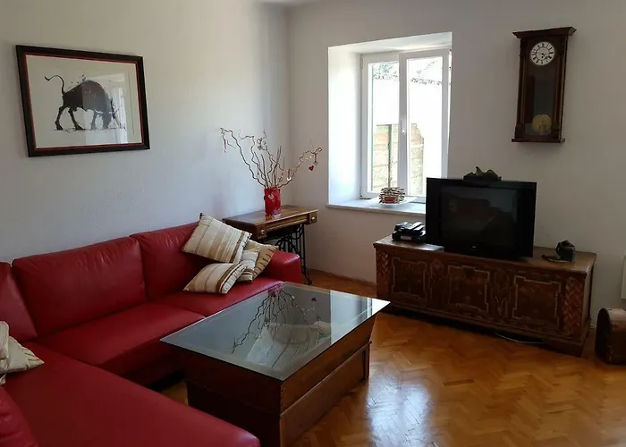 Dane بيت للعطل